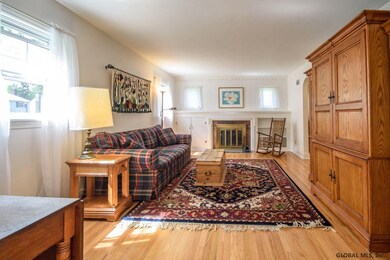 154 Rosemont St, Albany, NY 12206 - photo 5