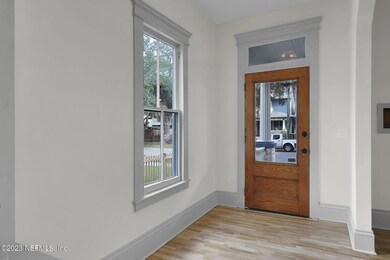9-web-or-mls-28 W 3rd St_008