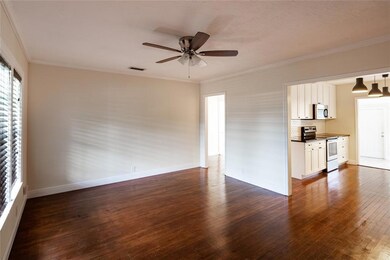 512 36th St, West Palm Beach, FL 33407 - photo 4