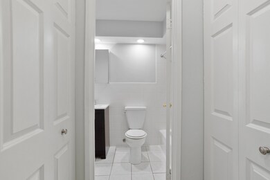 6758 N Sheridan Rd unit 342, Chicago, IL 60626 - photo 5