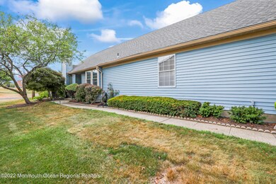 50B Yorkshire Dr, Monroe Township, NJ 08831 - photo 3