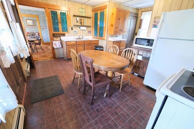 70 Maple St, Cavendish, VT 05153 - photo 4