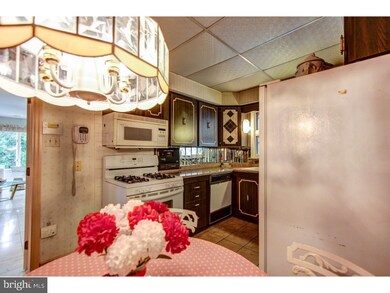 2622 Belmont Ave, Abington, PA 19001 - photo 7