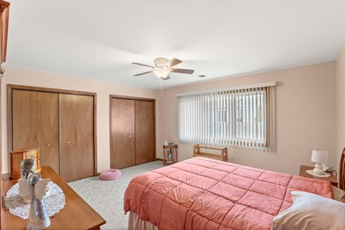 948 Blue Jay Way, Dyer, IN 46311 - photo 5