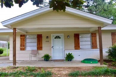 1000 Kent Dr, Clinton, MS 39056 - photo 2