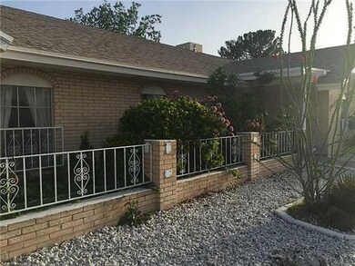 10124 Woodway Dr, El Paso, TX 79925 - photo 3