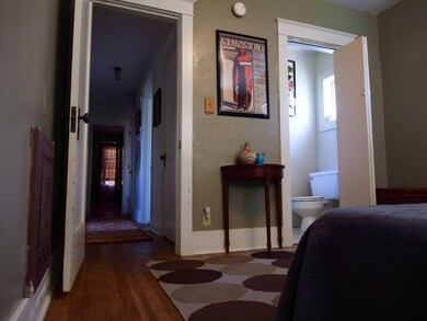 front bed bathroom