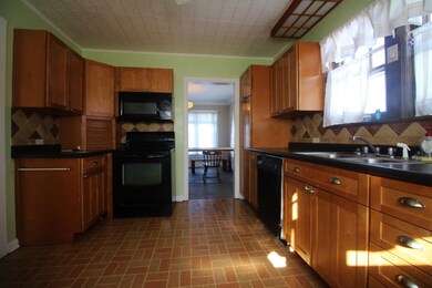 Appliances included
