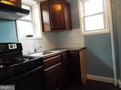 5459 Bass Place SE, Washington, DC 20019 - photo 2
