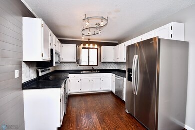 2611 18th St S Fargo