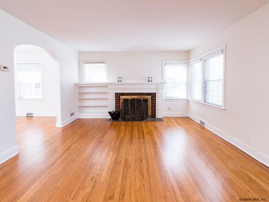 185 Winthrop Ave, Albany, NY 12206 - photo 6