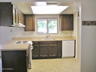 SPACIOUS KITCHEN