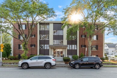 50 Tuttle St unit 5, Wakefield, MA 01880 - photo 2