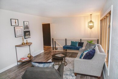 3915 Veralta Dr, Cedar Falls, IA 50613 - photo 4