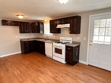 81 Emmet St, Brockton, MA 02302 - photo 4