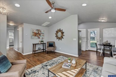 6053 Cord Ln SE, Salem, OR 97306 - photo 3