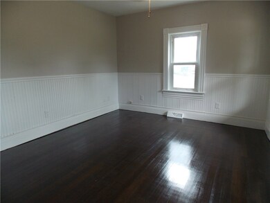 80 Read Ave, Coventry, RI 02816 - photo 5