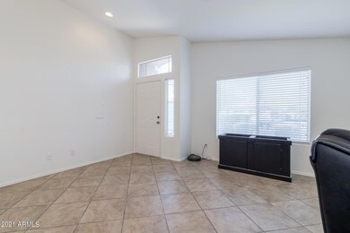 817 W Ivanhoe St, Chandler, AZ 85225 - photo 5