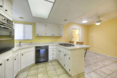 006_Kitchen
