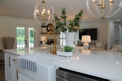 402 Hendrix St, Claxton, GA 30417 - photo 6