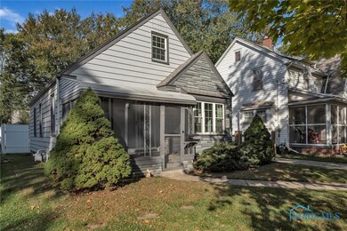 3721 Roanoke Rd, Toledo, OH 43613 - photo 2