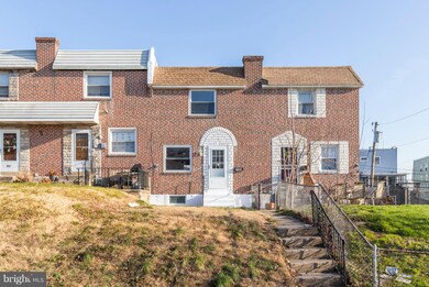 725 Grant Rd, Folcroft, PA 19032 - photo 2