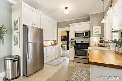 32-web-or-mls-1208-arianna-st-nw