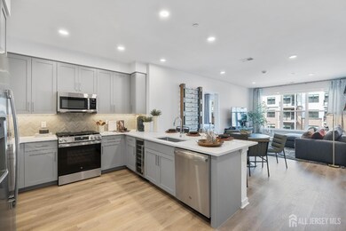 2000 Schindler Dr unit B16, South Amboy, NJ 08879 - photo 6