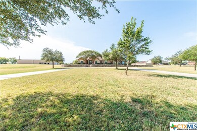 913 E Austin St, Troy, TX 76579 - photo 2