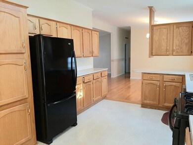 2101 Oak Point Dr, Middleborough, MA 02346 - photo 5