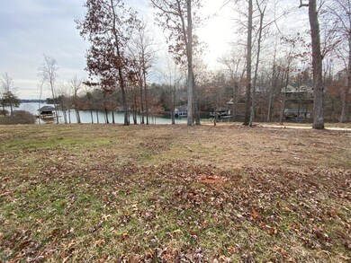 Lot 13