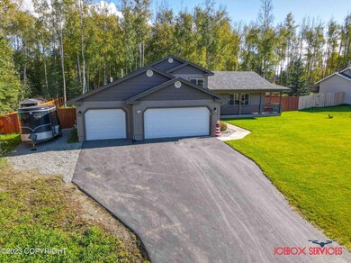 4574 W New Larkspur Loop
