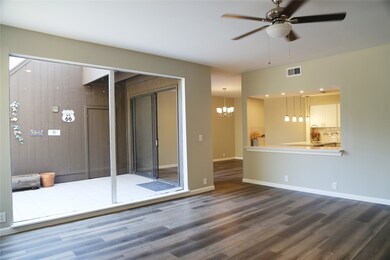 294 Litchfield Ln, Houston, TX 77024 - photo 5