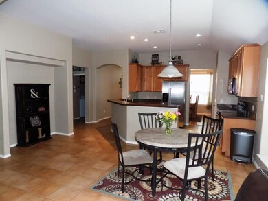 Kitchen, dining room.