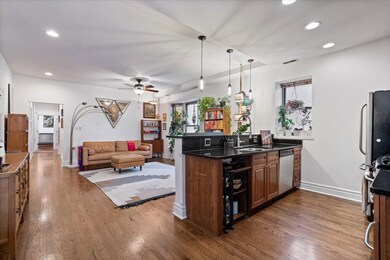 1048 W Lawrence Ave unit 2, Chicago, IL 60640 - photo 6