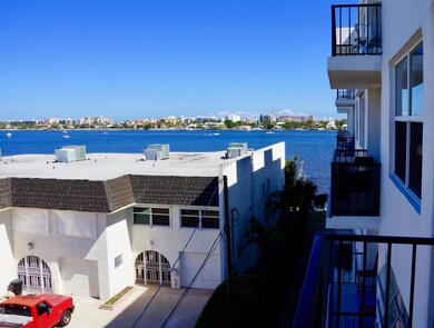 301 Croton Ave unit 406, Lantana, FL 33462 - photo 4
