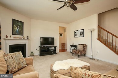 24999 White Fir Ct, Chantilly, VA 20152 - photo 7