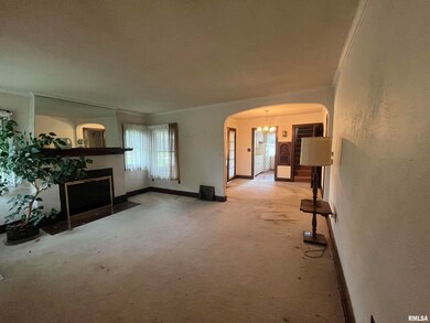 1947 N Perry St, Davenport, IA 52803 - photo 5