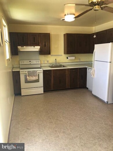 7037 Dover Ave, North Beach, MD 20714 - photo 2