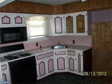 544 Eisenhower Ave, Woodlyn, PA 19094 - photo 5