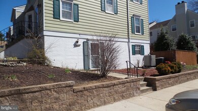 1481 Chatham Ct, Crofton, MD 21114 - photo 3