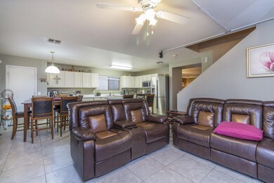 7) FAMILY ROOM