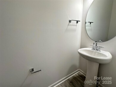 11026 Pagebrook Ln, Charlotte, NC 28214 - photo 4