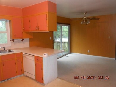 4198 Radstock Dr, Dorr, MI 49323 - photo 6