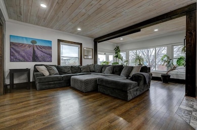 2203 High St, Des Moines, IA 50312 - photo 5