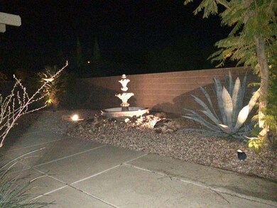 Private Back Yard wt Landscape Lighting