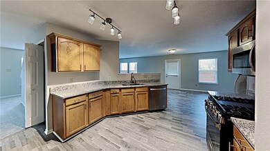 2934 Weald St, Whiteland, IN 46184 - photo 4