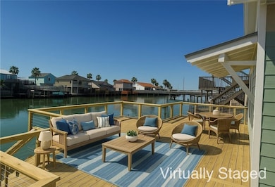 Virtually staged deck
