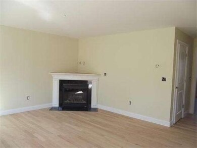 7 Liberty St unit A, Merrimac, MA 01860 - photo 6