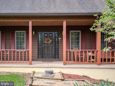 1201 Morgan Grove Rd, Shepherdstown, WV 25443 - photo 6